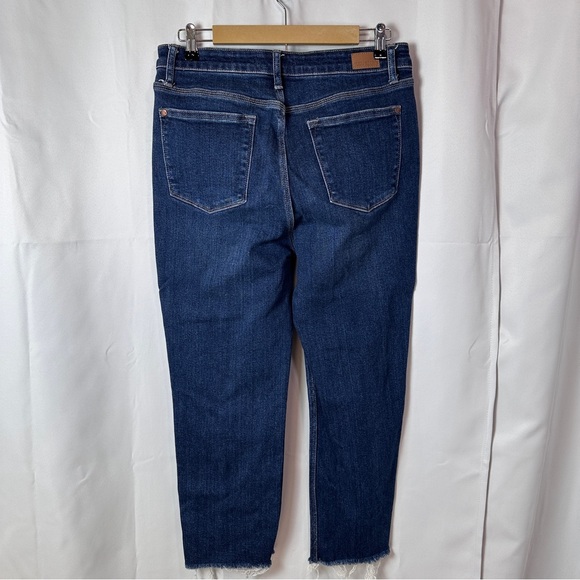 Judy Blue Women’s High Rise Cropped Straight Jeans - Size 11/30 - Picture 2 of 9